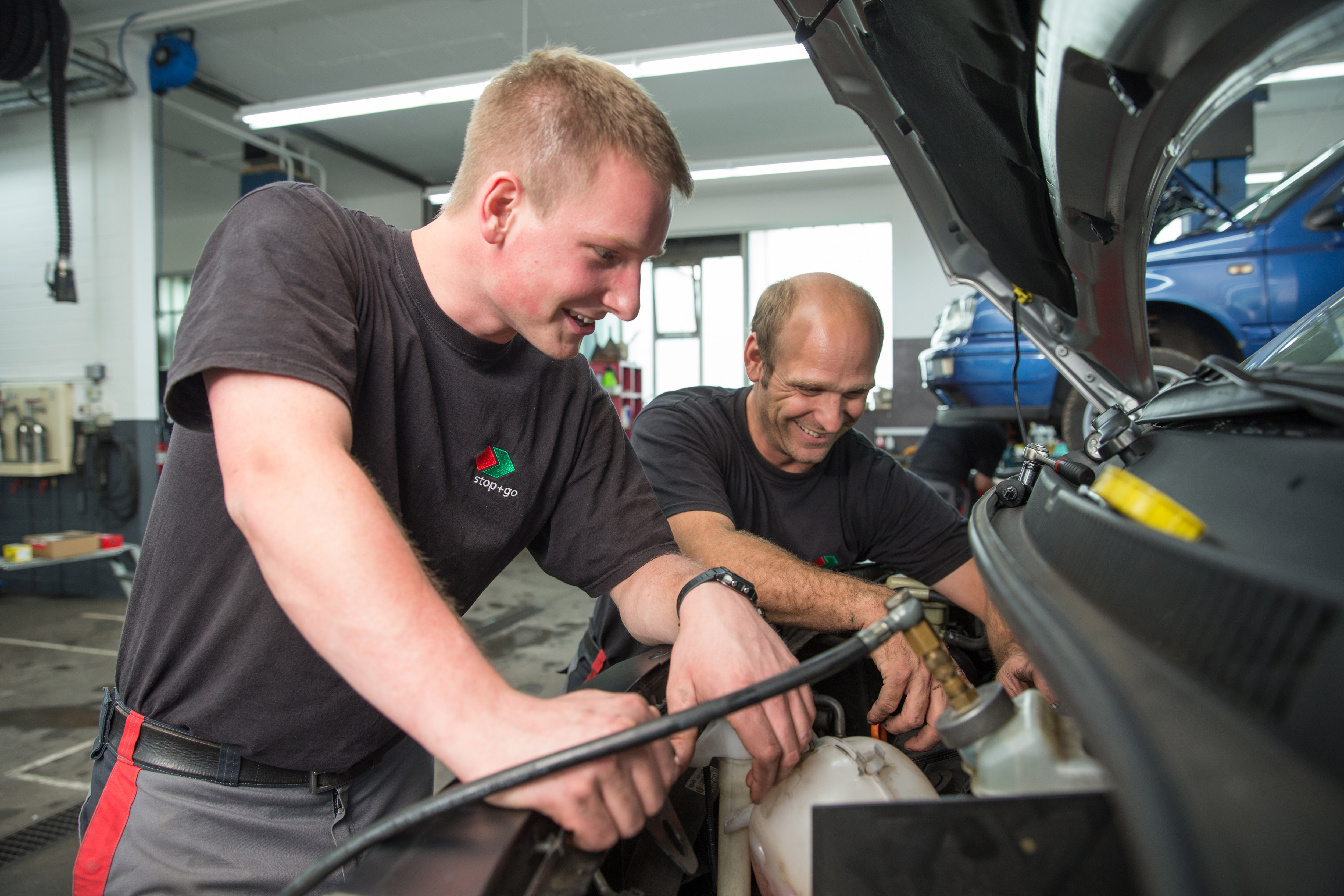 Autogarage / Autohandel